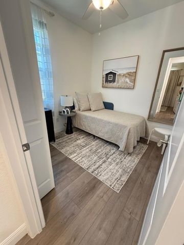 341 Oak Alley, Delray Beach, FL 33444