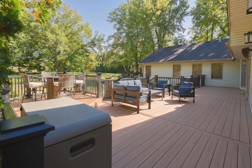 5S571 S Tuthill Road, Naperville, IL 60563 — photo 4