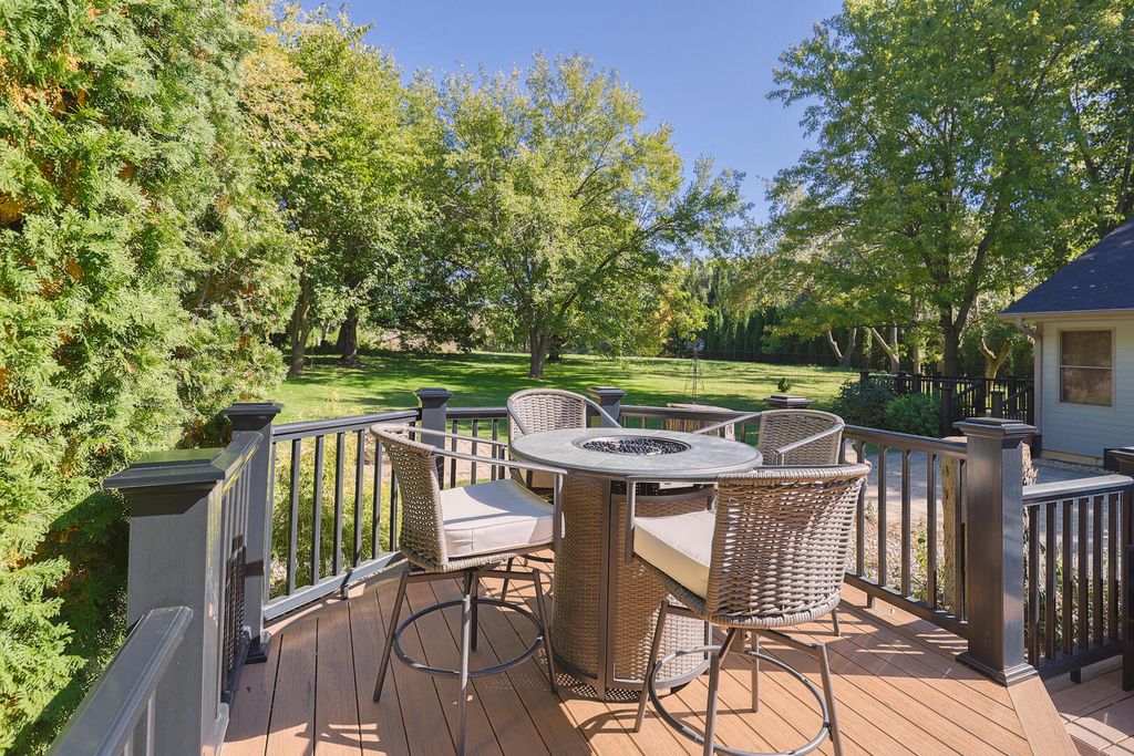 5S571 S Tuthill Road, Naperville, IL 60563 — photo 5