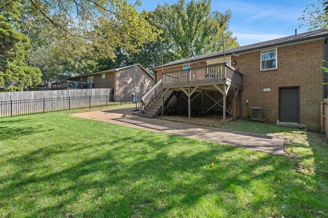 5005 Ashley Dr, Nashville, TN 37211