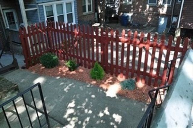 27 Stearns Road 8, Brookline, MA 02446