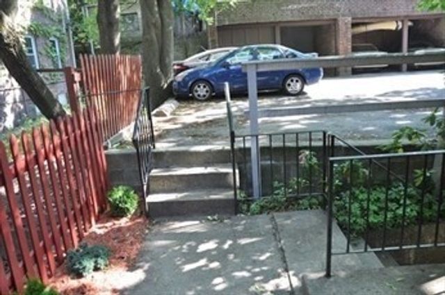 27 Stearns Road 8, Brookline, MA 02446