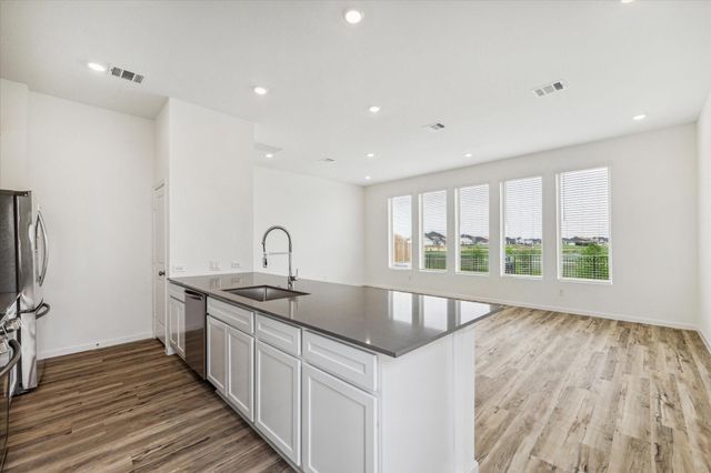 5518 Amber Brook Lane, Fulshear, TX 77441