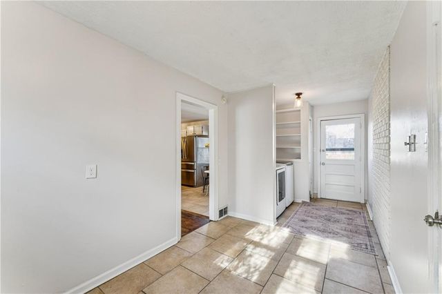 6300 W 81st Street, Overland Park, KS 66204