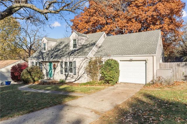 6300 W 81st Street, Overland Park, KS 66204