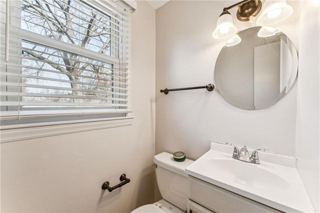 6300 W 81st Street, Overland Park, KS 66204