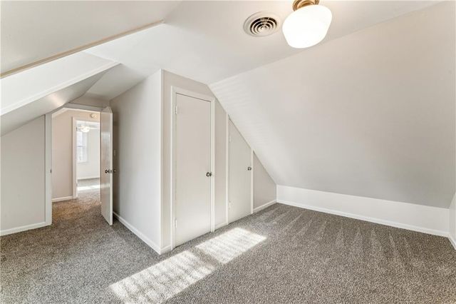 6300 W 81st Street, Overland Park, KS 66204