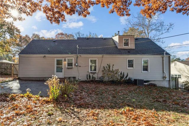 6300 W 81st Street, Overland Park, KS 66204