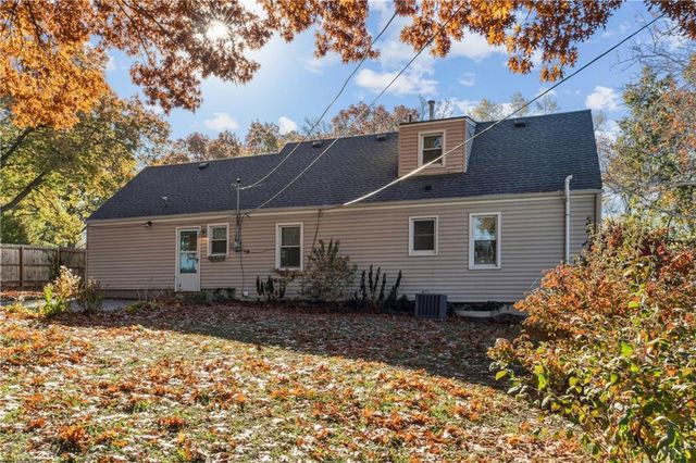 6300 W 81st Street, Overland Park, KS 66204