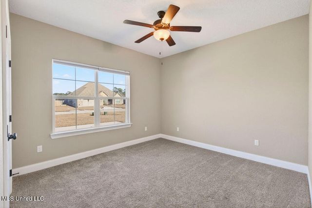 5827 Sylvester Street, Ocean Springs, MS 39564