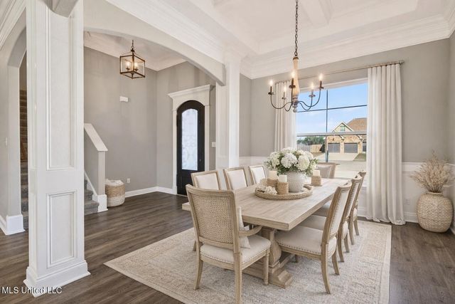 5827 Sylvester Street, Ocean Springs, MS 39564