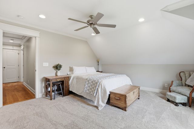 307 Five Oaks Blvd, Lebanon, TN 37087