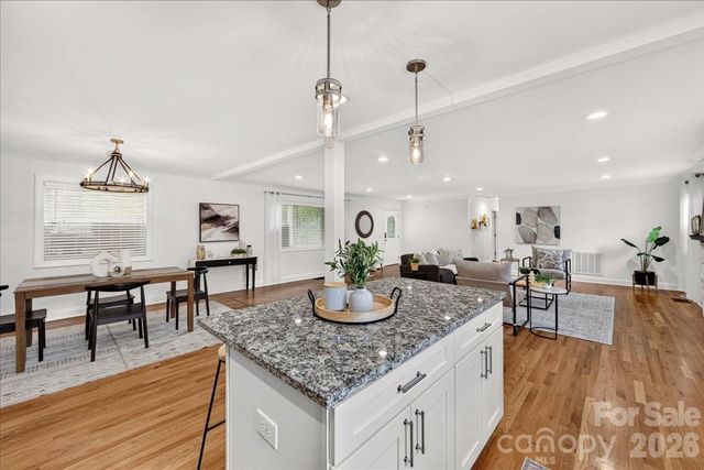 8000 Lawyers Road, Charlotte, NC 28227
