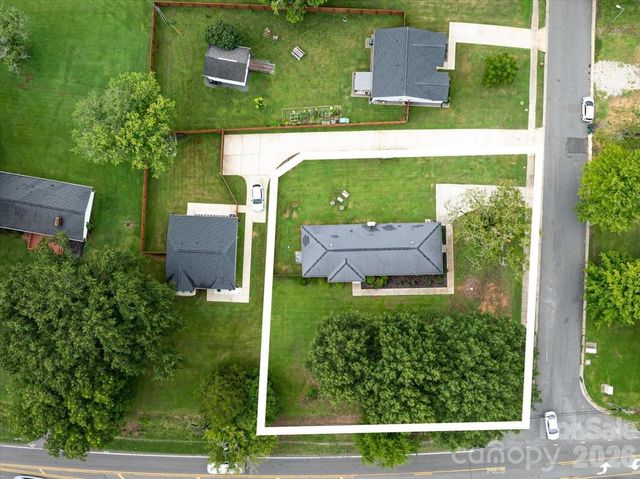 8000 Lawyers Road, Charlotte, NC 28227