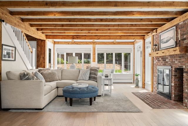 14 2nd St, Harwich, MA 02645
