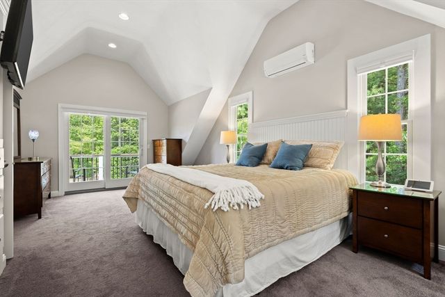 14 2nd St, Harwich, MA 02645