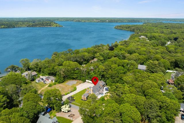 14 2nd St, Harwich, MA 02645