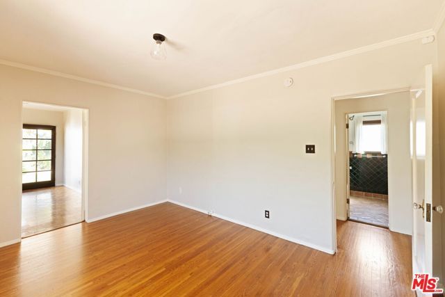 112 N Valley Street, Burbank, CA 91505