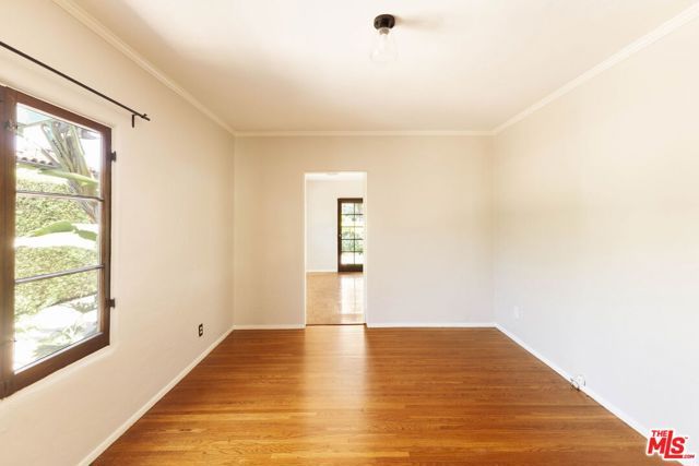 112 N Valley Street, Burbank, CA 91505