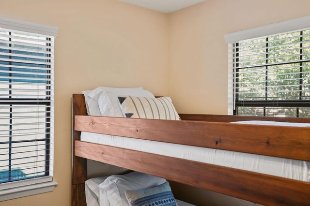 16402 Clear Water Circle, Montgomery, TX 77356