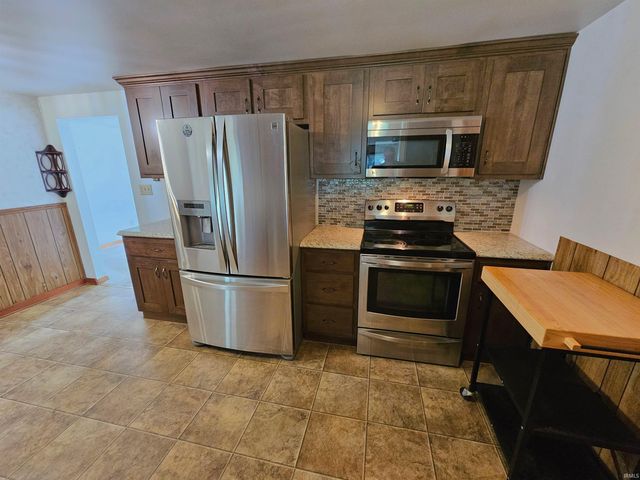 5428 Ashland Drive, Fort Wayne, IN 46835