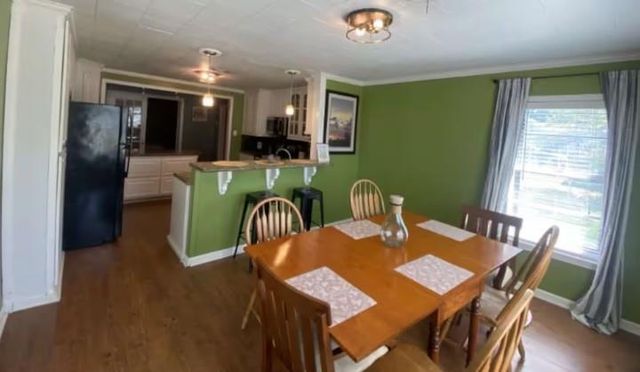 160 E Darby Street, Bridge City, TX 77611