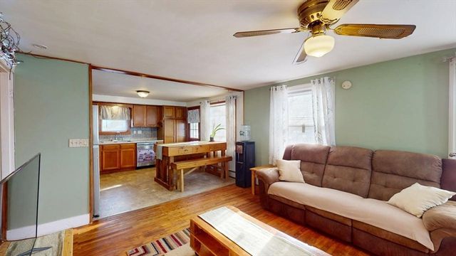 50 Blackstone St, Cumberland, RI 02864