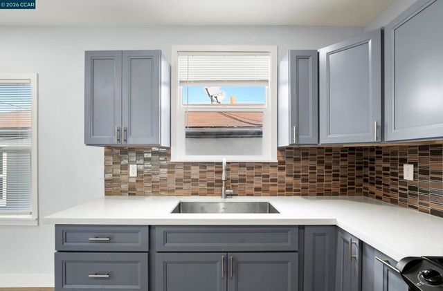 9028 A St, Oakland, CA 94603