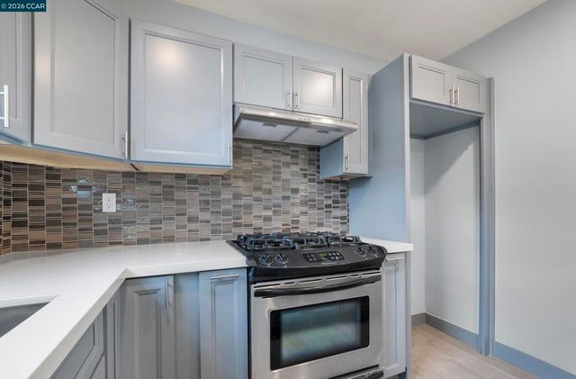 9028 A St, Oakland, CA 94603