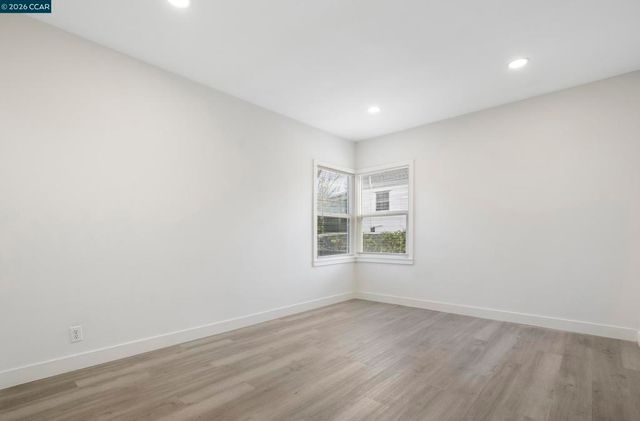 9028 A St, Oakland, CA 94603