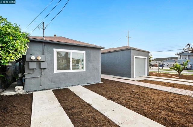 9028 A St, Oakland, CA 94603