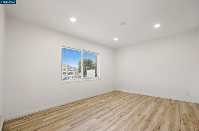 9028 A St, Oakland, CA 94603