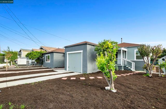 9028 A St, Oakland, CA 94603