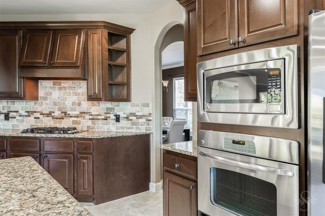 28003 Nobbe Hollow Drive, Katy, TX 77494