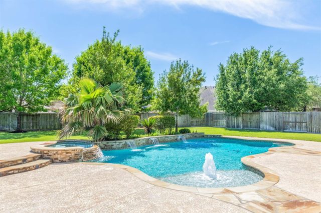 28003 Nobbe Hollow Drive, Katy, TX 77494