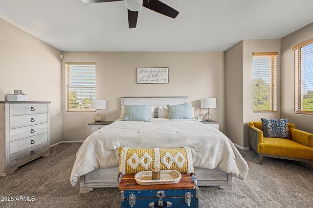 1375 E LOCUST Drive, Chandler, AZ 85286