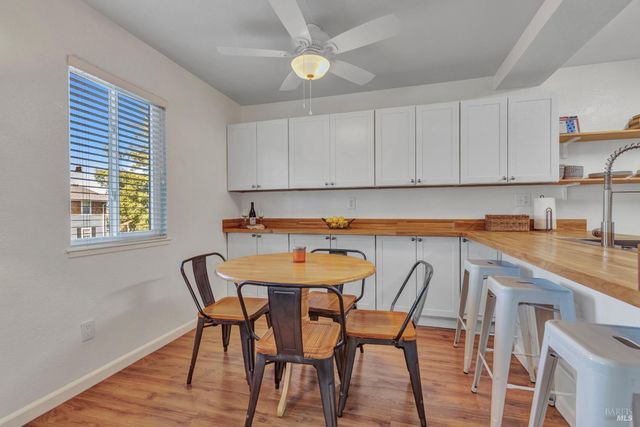 61 Parrott St, Vallejo, CA 94590