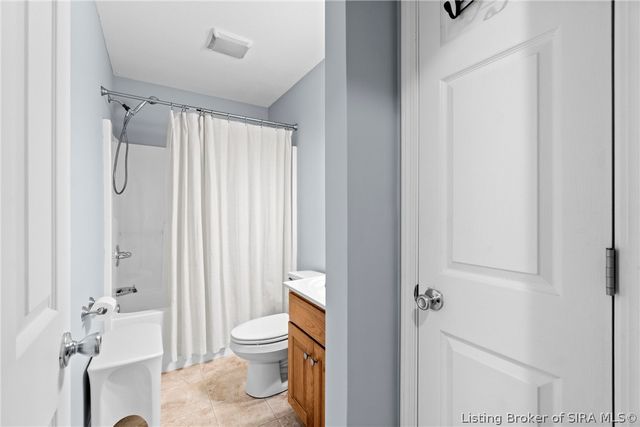 3703 Parkview Way, Jeffersonville, IN 47130