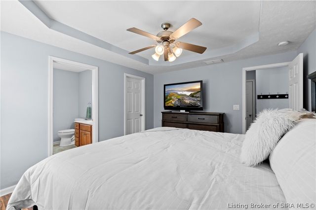 3703 Parkview Way, Jeffersonville, IN 47130