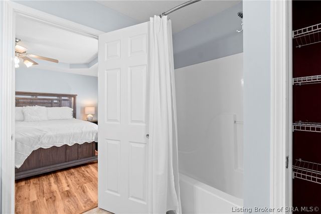 3703 Parkview Way, Jeffersonville, IN 47130