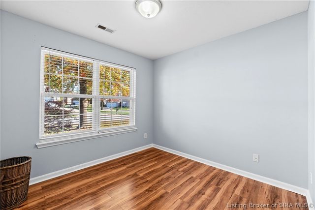 3703 Parkview Way, Jeffersonville, IN 47130