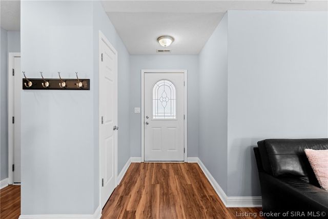 3703 Parkview Way, Jeffersonville, IN 47130