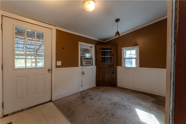 36 Warden St Street, Bath, NY 14810