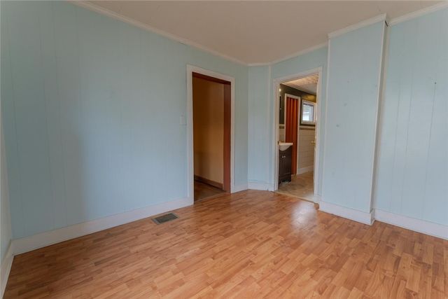 36 Warden St Street, Bath, NY 14810