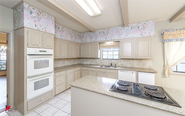 8705 Glen Haven Drive, Shreveport, LA 71106