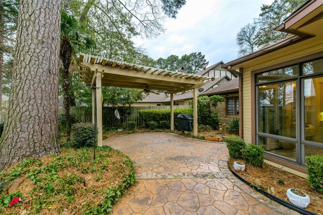 8705 Glen Haven Drive, Shreveport, LA 71106