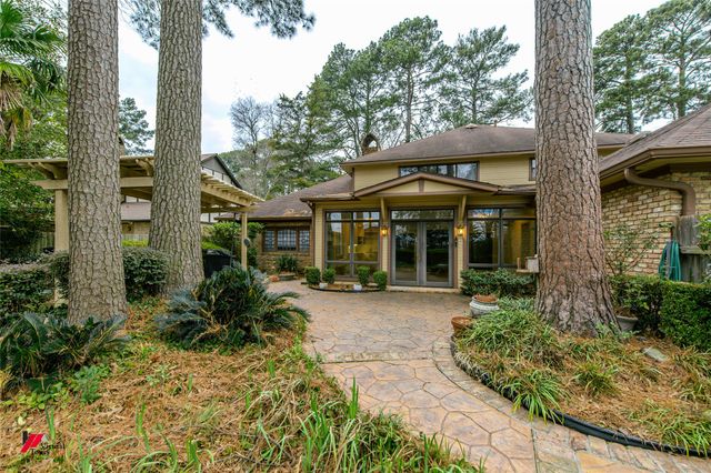 8705 Glen Haven Drive, Shreveport, LA 71106