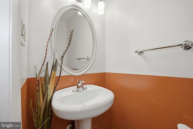 9087 CENTERWAY RD, Gaithersburg, MD 20879