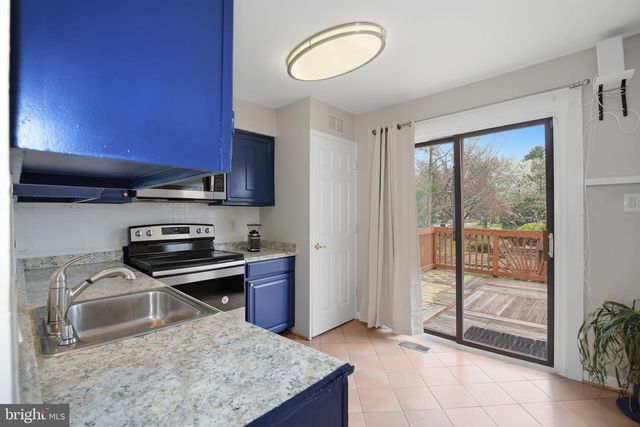 9087 CENTERWAY RD, Gaithersburg, MD 20879