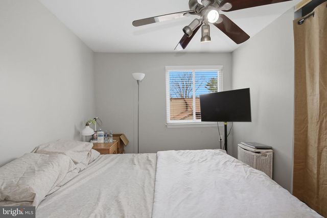 9087 CENTERWAY RD, Gaithersburg, MD 20879